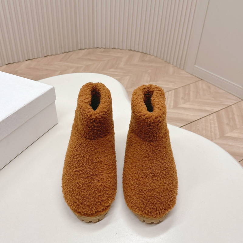 Pra*a boots